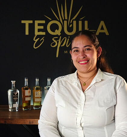 tequila_and_spirits_mexico-tequila-mezcal-ready_to_drink-bulk-private_brands-private_labels-mexican_spirits-about-Claudia_Enriquez
